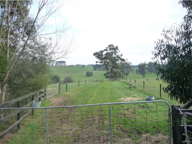 405 Bloomfield Road, Warragul VIC 3820