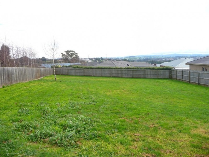 16 Orion Court, Warragul VIC 3820