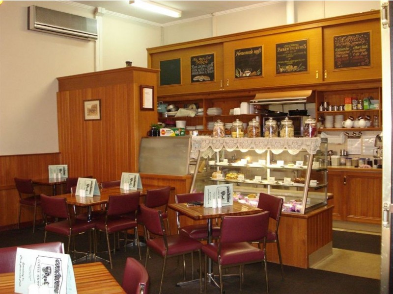Shop 18 Smith Street, Warragul VIC 3820