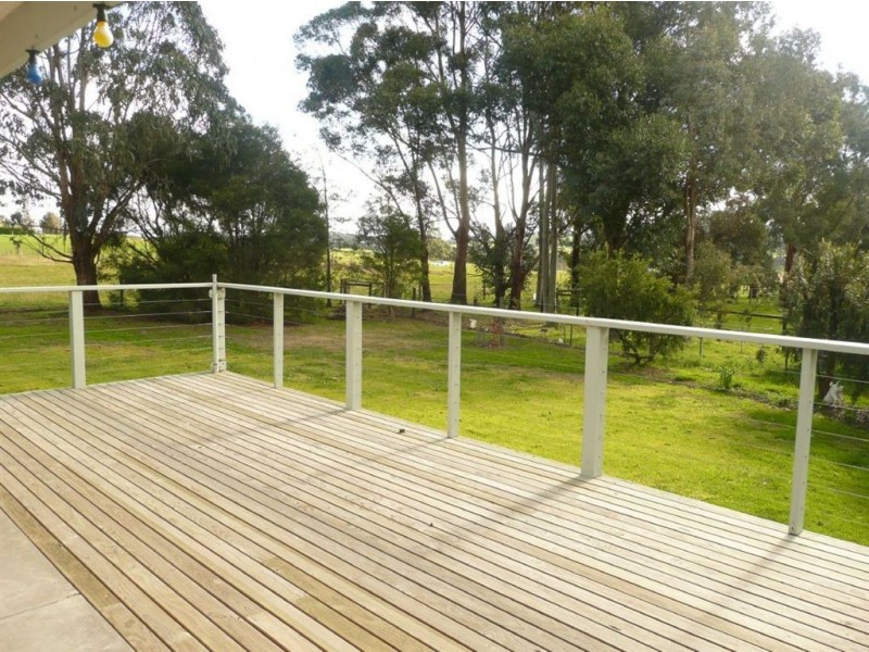 19 Wattletree Road, Bunyip VIC 3815