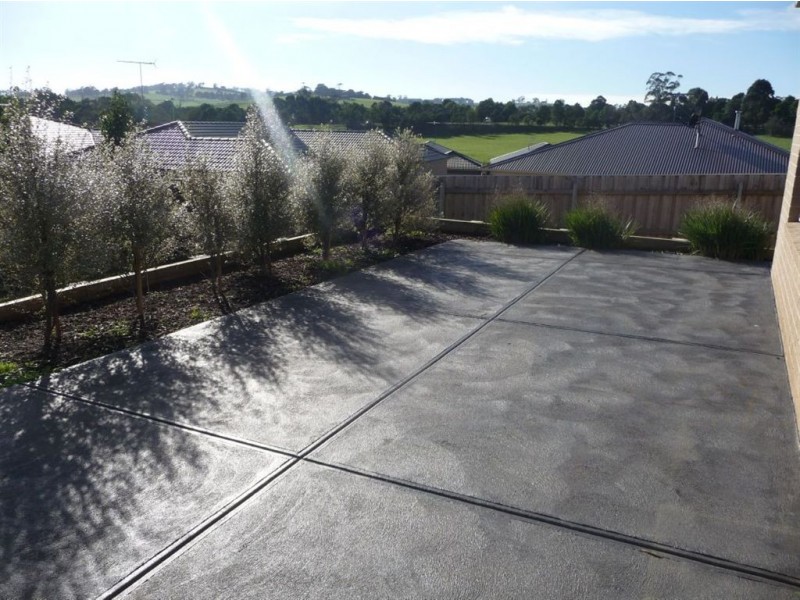 4 Rimfire Avenue, Drouin VIC 3818