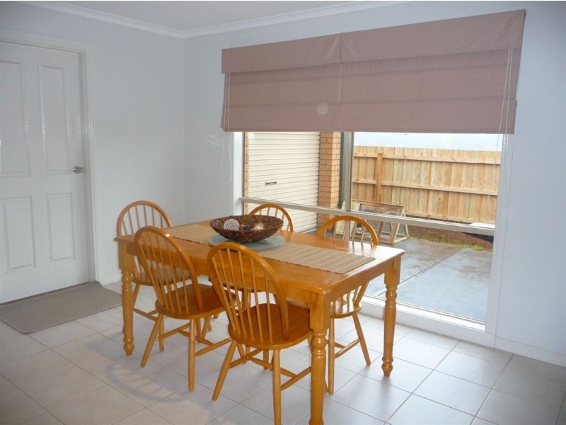 78 Cook Street, Drouin VIC 3818