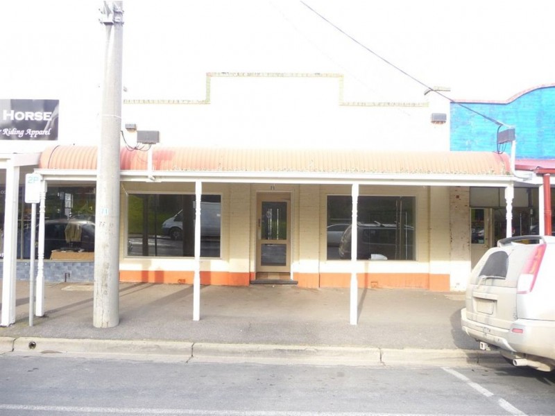 71 Main Street, Garfield VIC 3814
