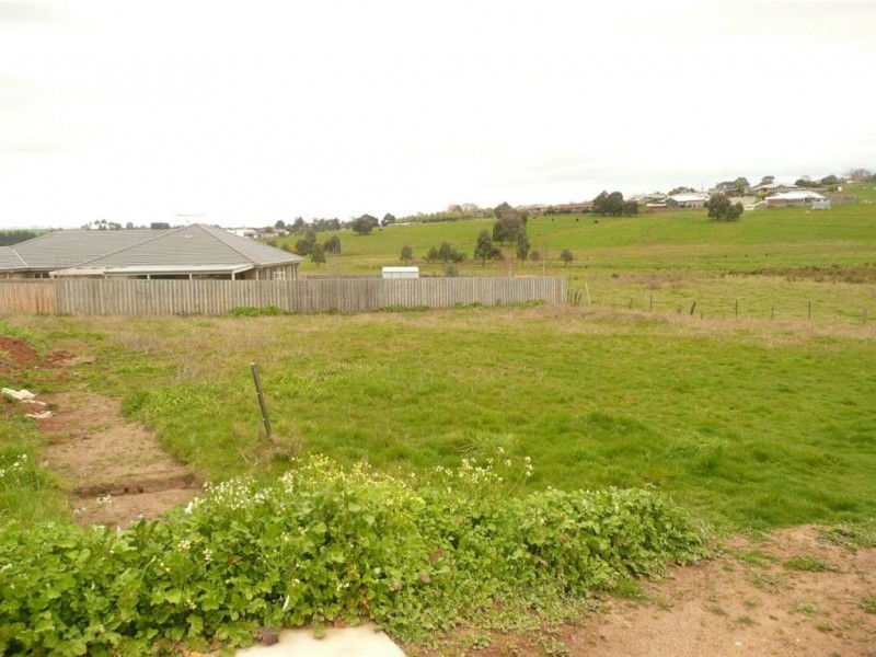 Lot 2/42 Dawson Drive, Warragul VIC 3820