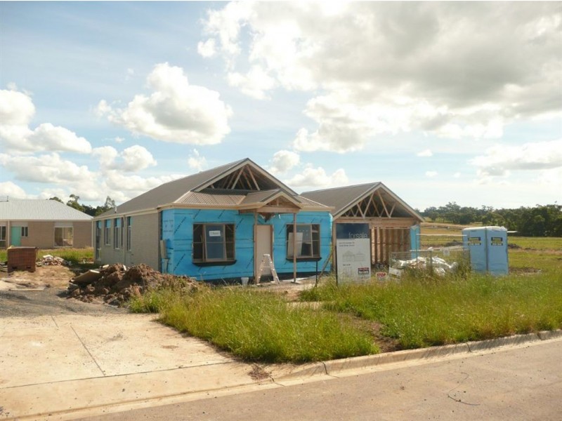 Lot 123 Cook Street, Drouin VIC 3818