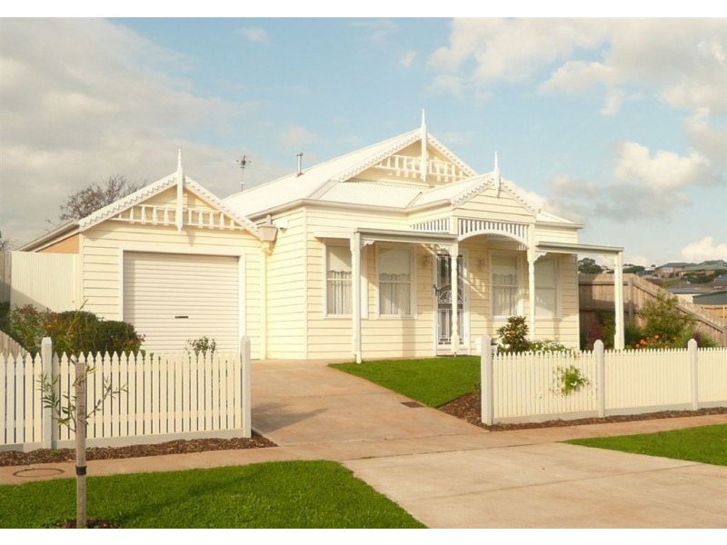 Lot 123 Cook Street, Drouin VIC 3818