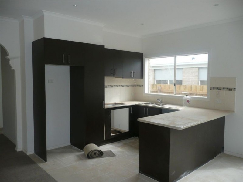 71 Main South Road, Drouin VIC 3818