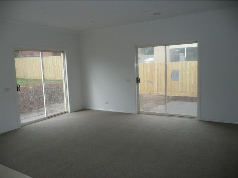 71 Main South Road, Drouin VIC 3818