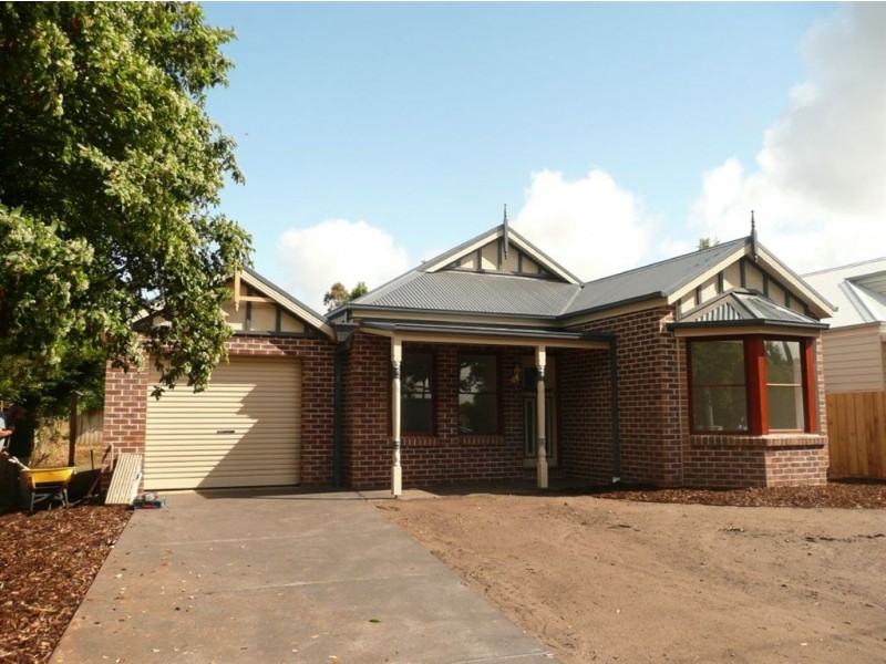 75a Main South Road, Drouin VIC 3818