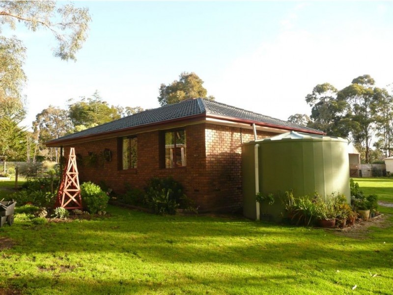 21 Wattletree Road, Bunyip VIC 3815