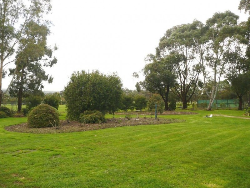 21 Wattletree Road, Bunyip VIC 3815