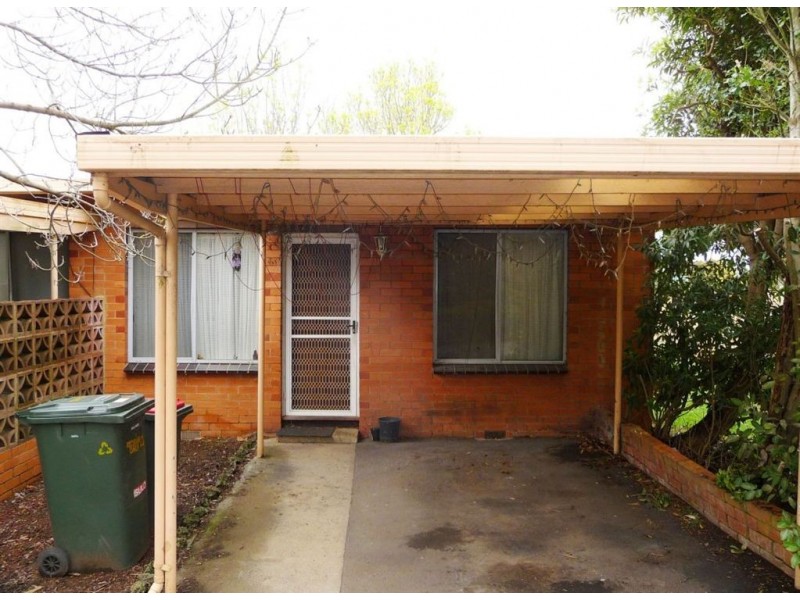 1/203 Princes Way, Drouin VIC 3818