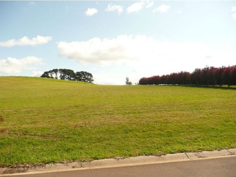 115 Hopetoun Road, Drouin VIC 3818