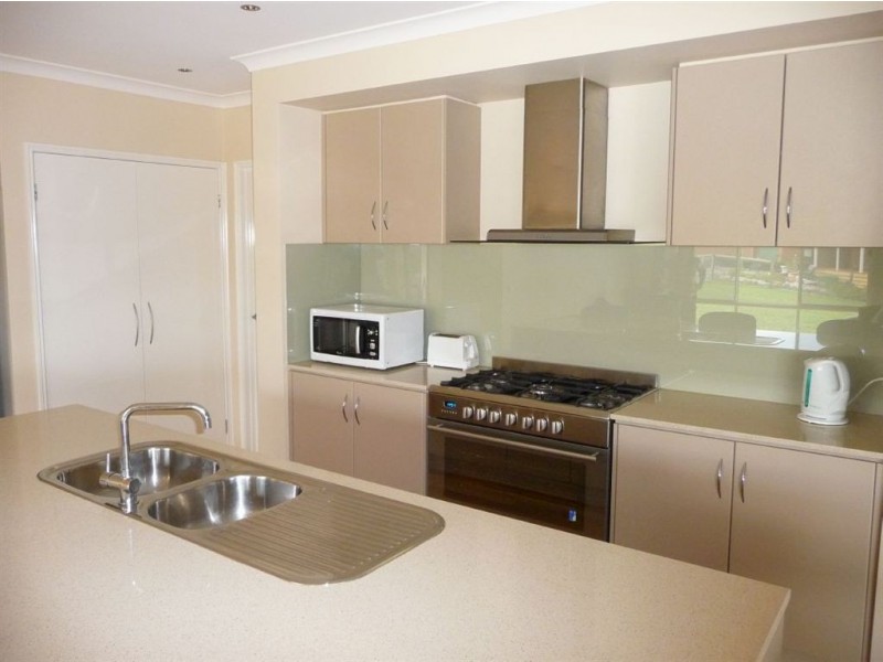 8 Eton Court, Neerim South VIC 3831
