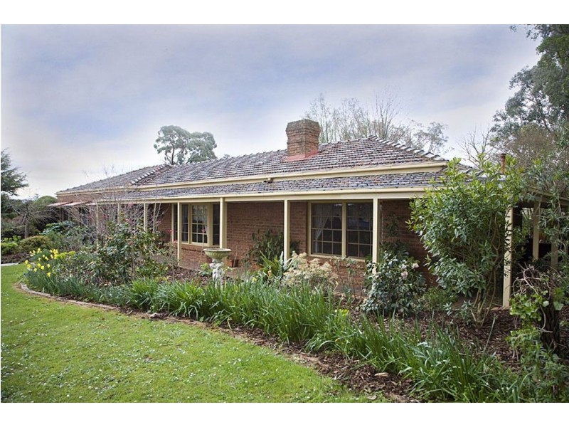 28 Old Sale Road, Buln Buln VIC 3821