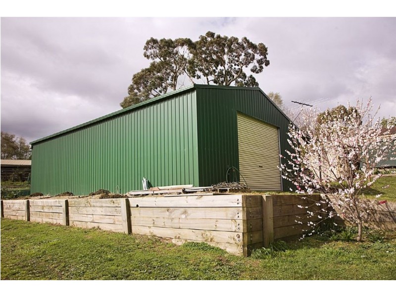 28 Old Sale Road, Buln Buln VIC 3821