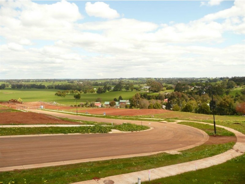 Lot 71 Kensington Square, Drouin VIC 3818