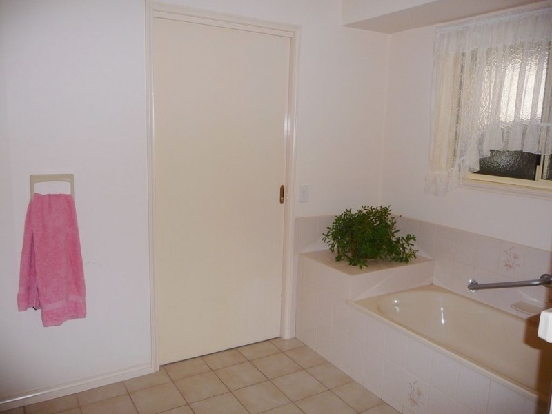 16a Moe Street, Drouin VIC 3818