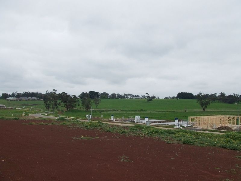 Lot 126 Cook Street, Drouin VIC 3818