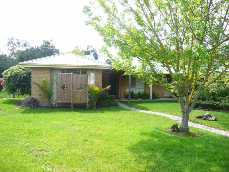 54 Mary Street, Bunyip VIC 3815