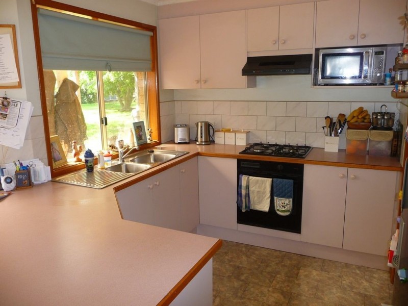 54 Mary Street, Bunyip VIC 3815