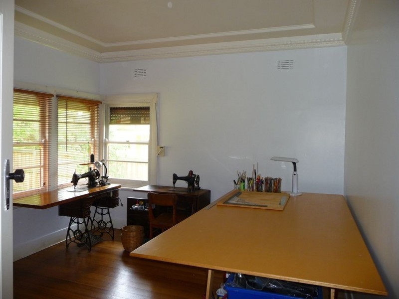 24 Hopetoun Road, Drouin VIC 3818