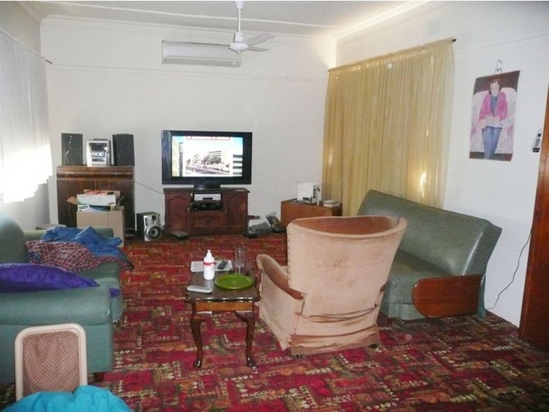 67 Main South Road, Drouin VIC 3818