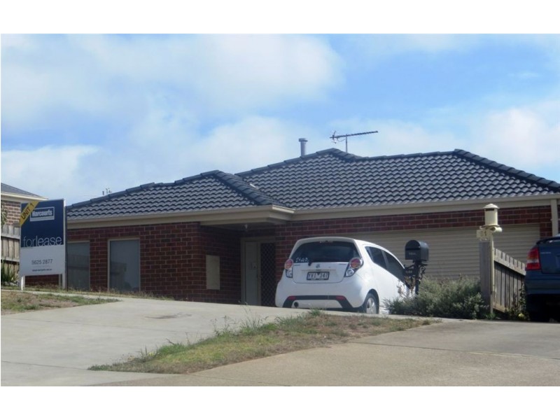 1/59 Victoria Street, Drouin VIC 3818