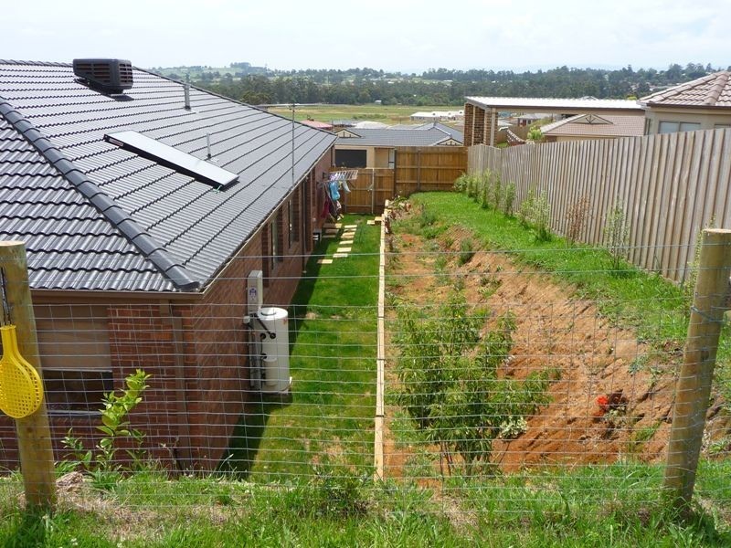 27 Claudia Crescent, Drouin VIC 3818