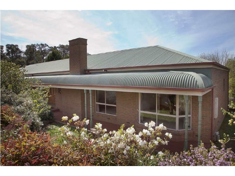 1 Sherwood Court, Drouin VIC 3818