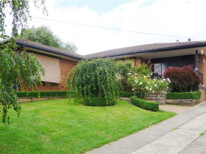 14 Acacia Street, Drouin VIC 3818