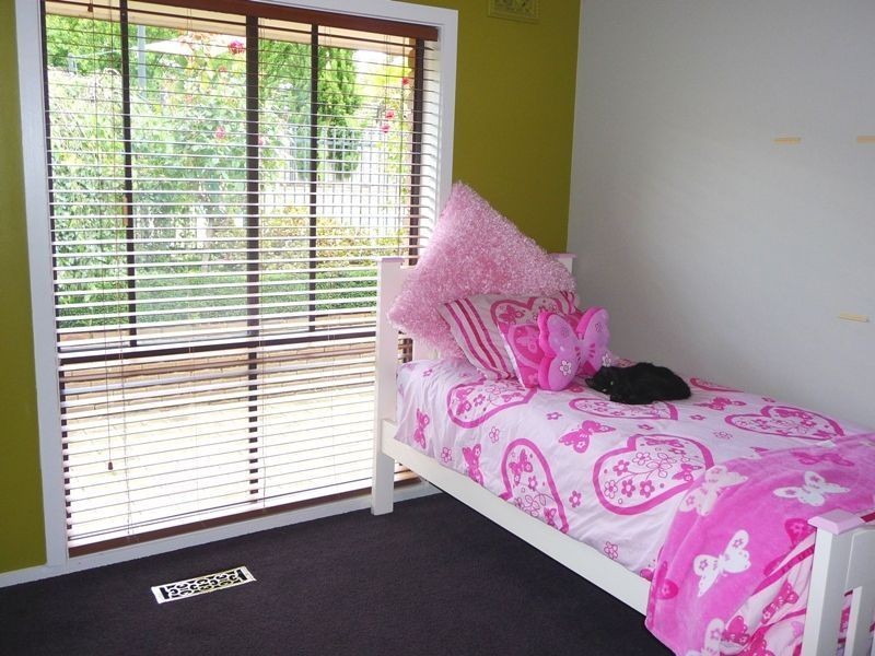 14 Acacia Street, Drouin VIC 3818