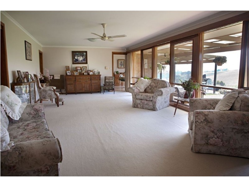 2365 Westernport Road, Drouin South VIC 3818