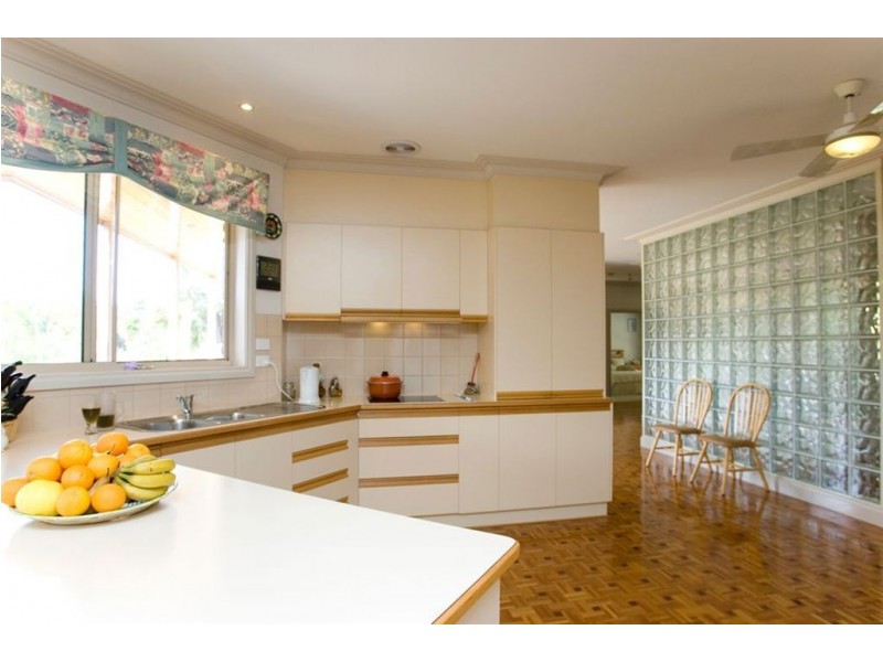 755 Jacksons Track, Jindivick VIC 3818