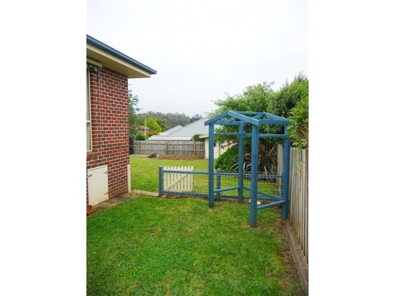 3 Wallace Crescent, Drouin VIC 3818