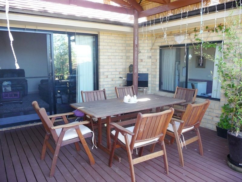 34 Walker Drive, Drouin VIC 3818