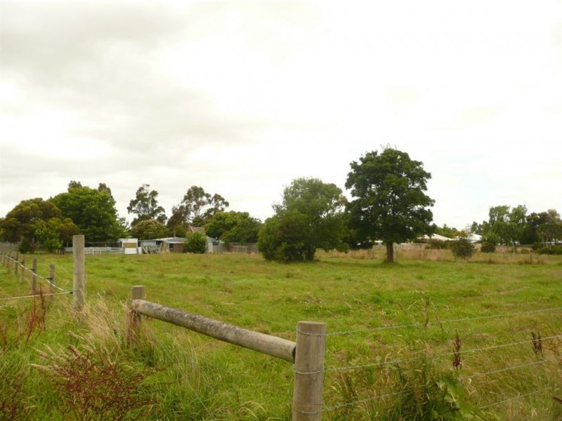 35 Kennedy Street, Longwarry VIC 3816
