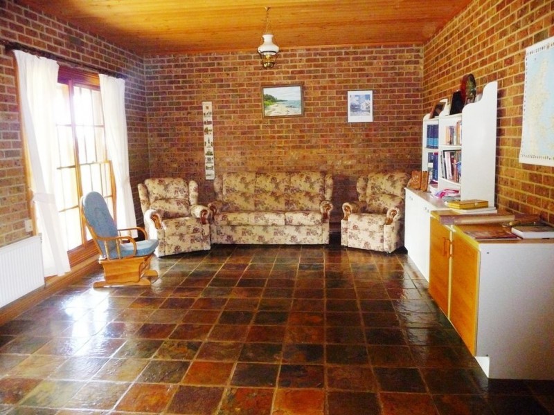 235 East West Road, Warragul VIC 3820