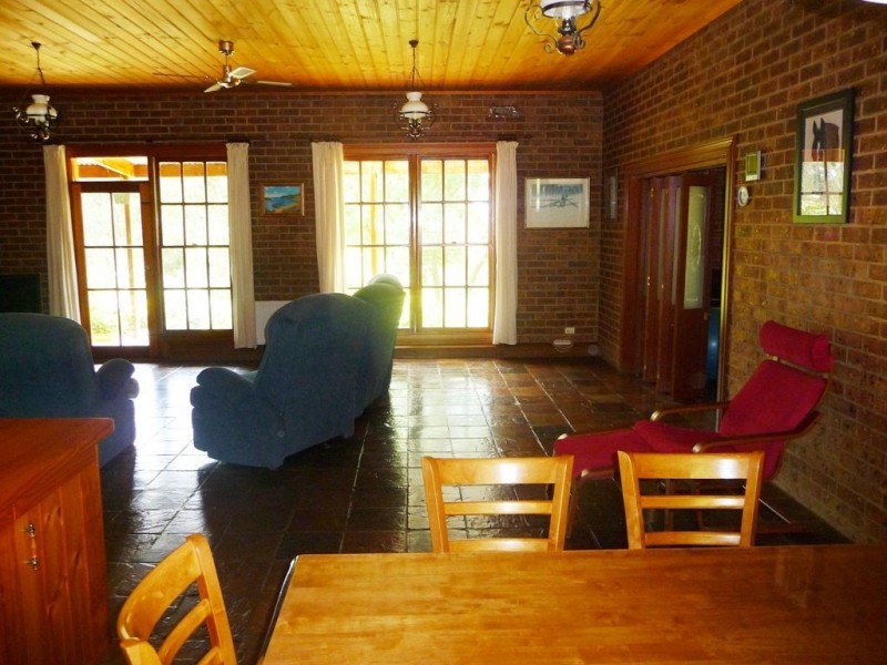 235 East West Road, Warragul VIC 3820