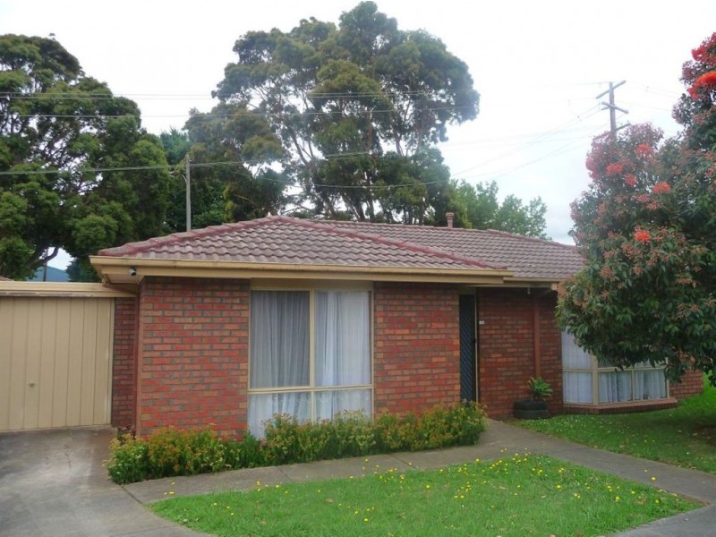 1/4 Kraft Crescent, Drouin VIC 3818