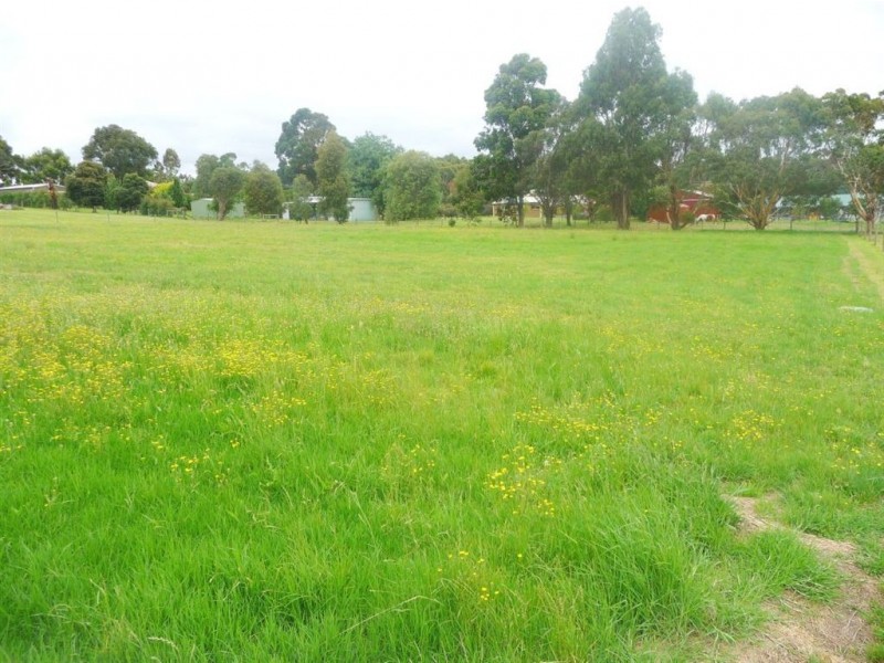 Lot 4 Golf View Court, Drouin VIC 3818