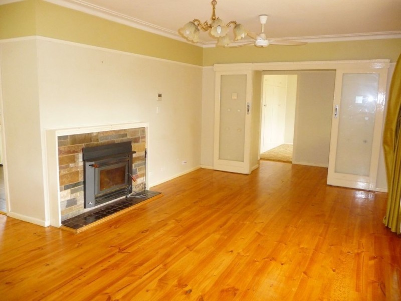 350 Weebar Road, Drouin VIC 3818