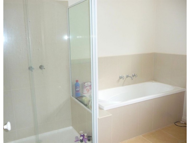 10/30-38 Longwarry Road, Drouin VIC 3818