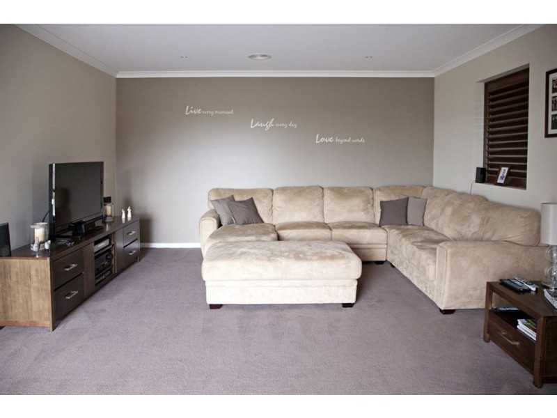 47 Norman Road, Drouin VIC 3818