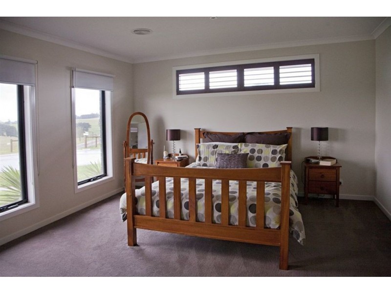 47 Norman Road, Drouin VIC 3818