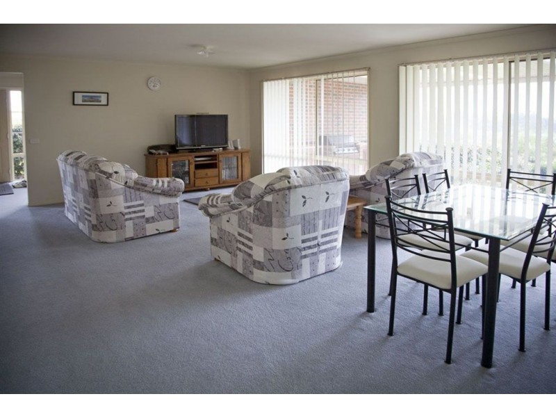 18 Carlile Court, Drouin VIC 3818