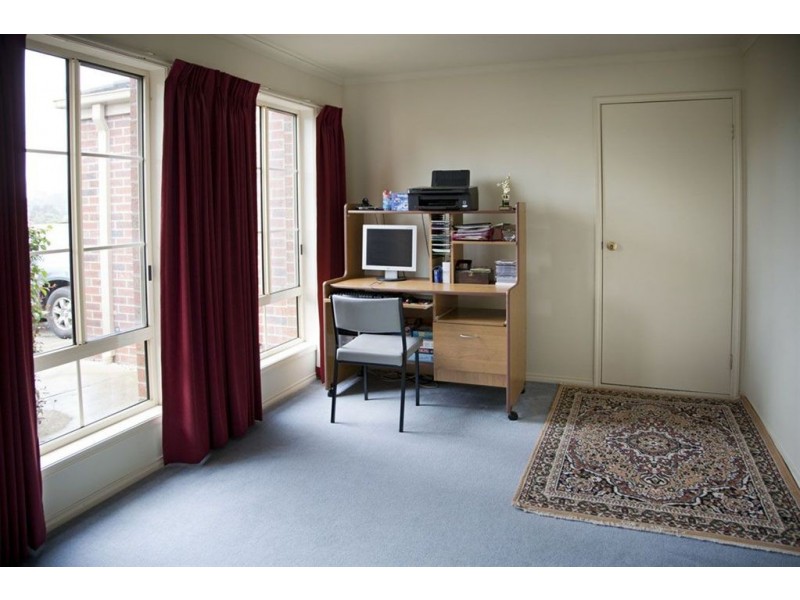 18 Carlile Court, Drouin VIC 3818