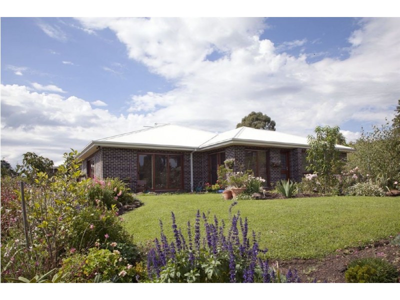 10 Station Street, Neerim South VIC 3831