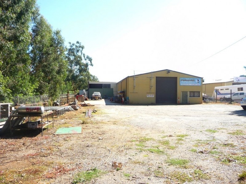 45 Roberts Court, Drouin VIC 3818