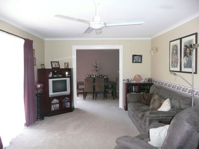 3 Edward Street, Drouin VIC 3818
